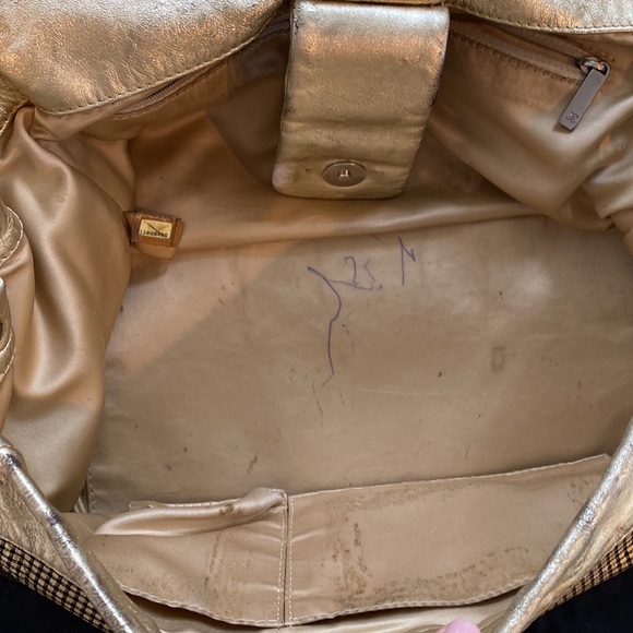 Chanel gold Hollywood leather perforated large flap bag - Picture 6 of 6